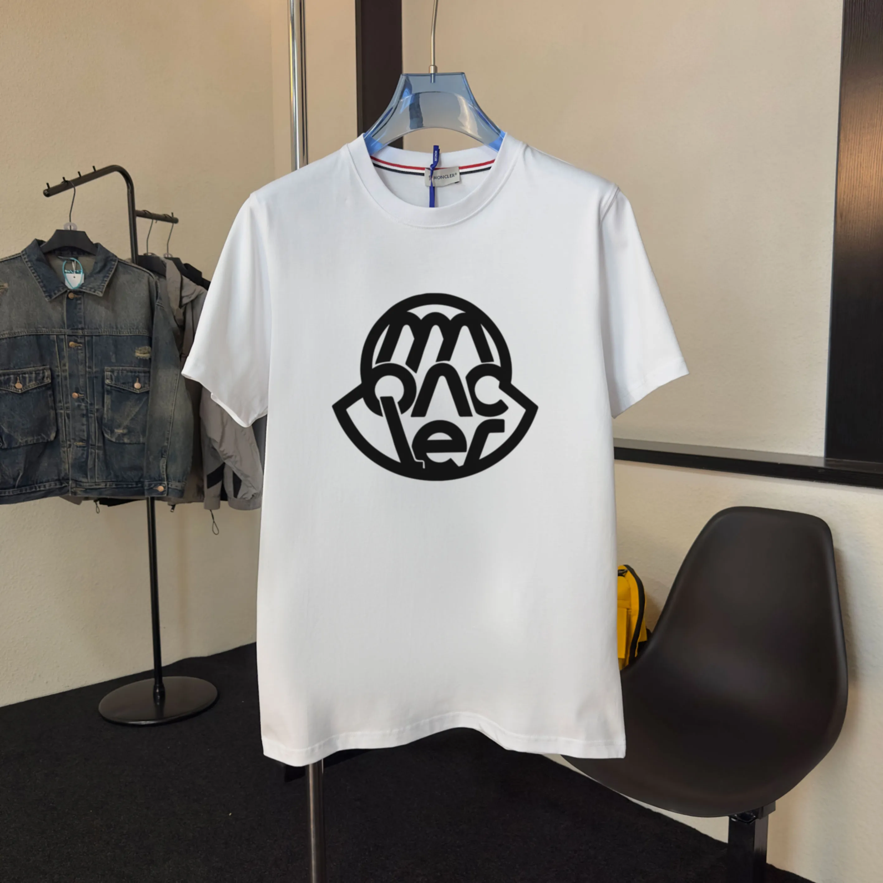 《 ~NFC ~ 》《Moncler~ 》2025New Arrival Quality T , Versatile Quality ！ ‼ 32 250G ‼ ， ， ， ， T 🤪 Sizes：S-M-L-XL-2XL ：Black，White， Same Style